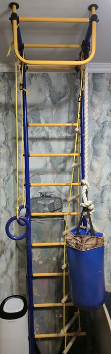 Турник/шведская стенка