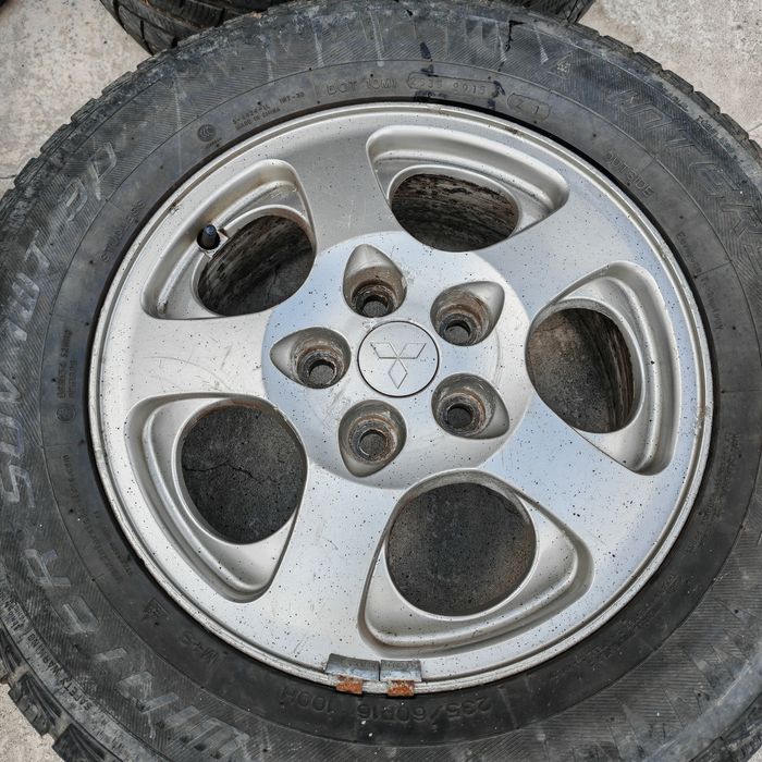 Jante  Mitsubishi Pajero