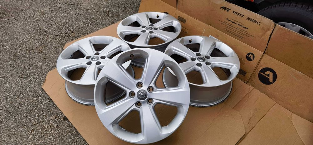 Като Нови 5 105  18 Цола Опел/Opel