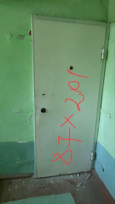 Продаётся входной дверь