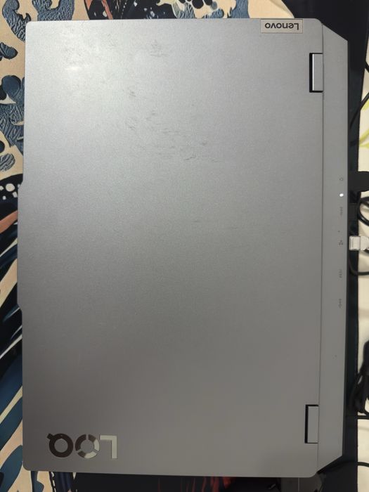 Lenovo LOQ 15iax9