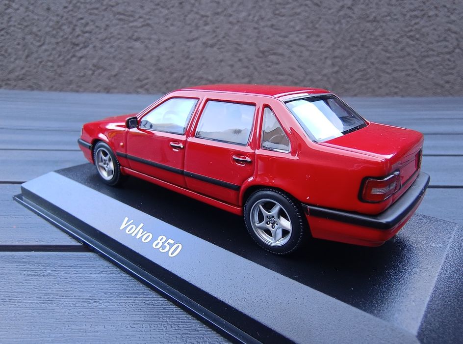 Volvo 850 Maxichamps 1:43