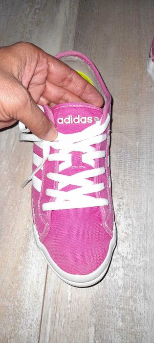 Юношески кецове Adidas 37 номер