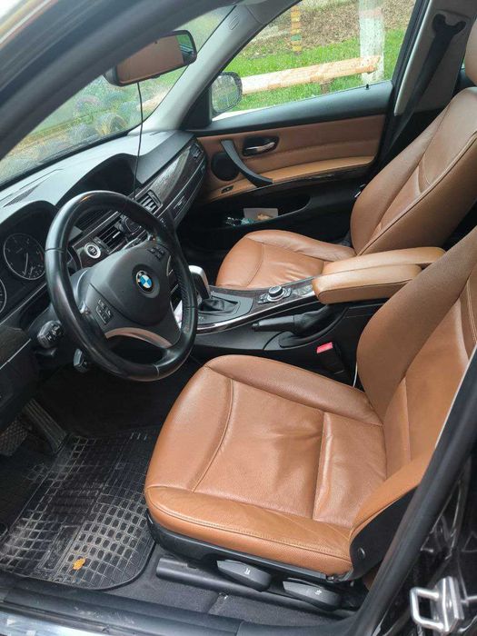 BMW e91 2011 automat facelift. DPF activ / Exclusive Edition