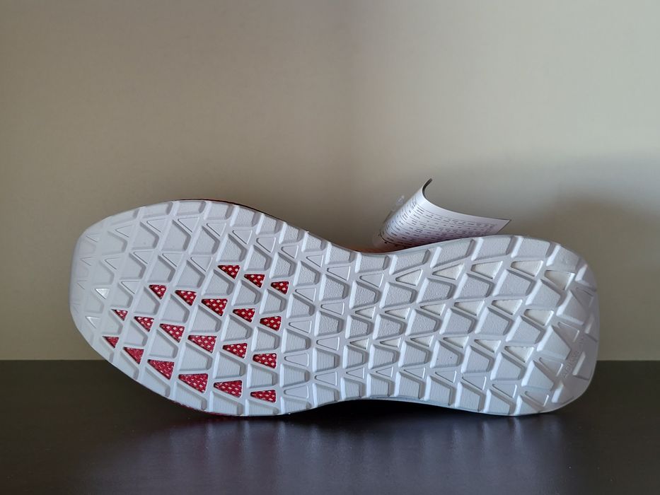 adidas Nova Run X Налични 39н 24.5см/40н 25см Стелка Нови с Кутия