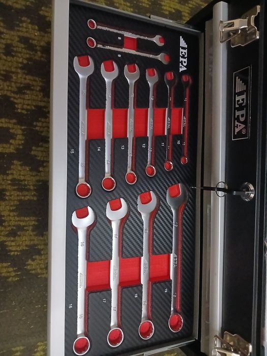 Ключ набор сотилади