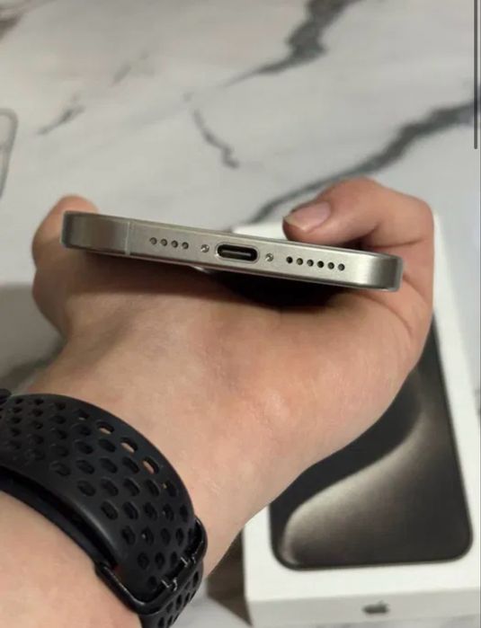 Apple iPhone 15 Pro Max