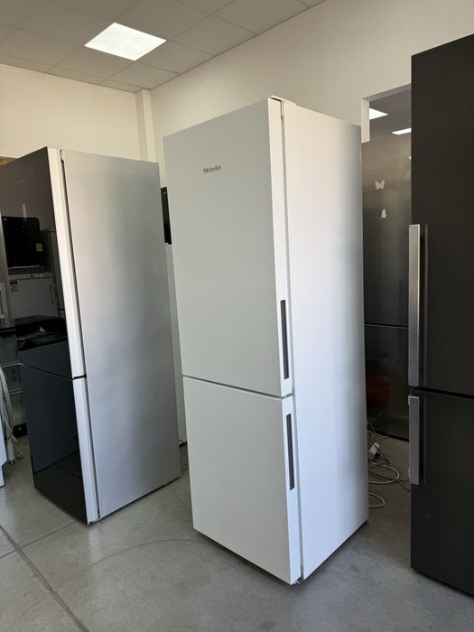 Хладилник и Фризер MIELE A++