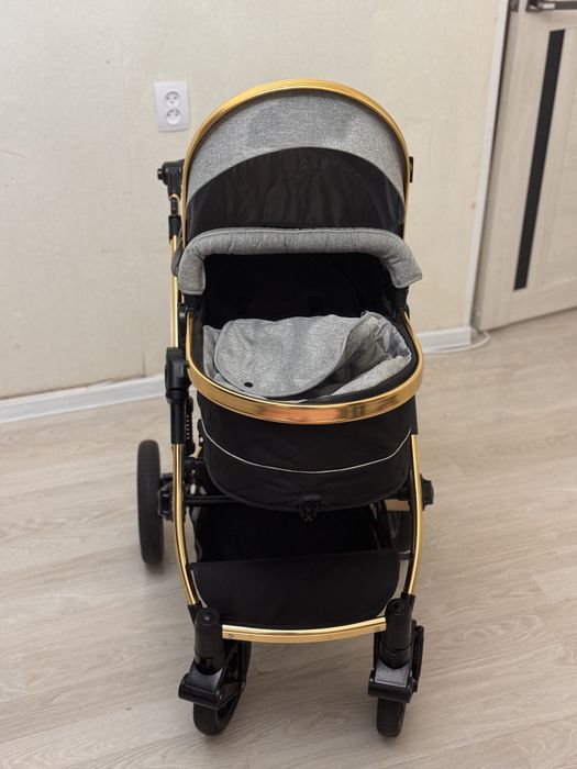 Продам детскую коляску
