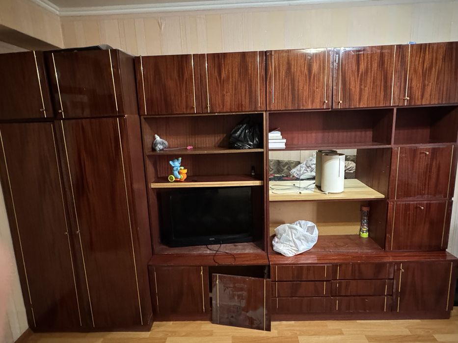 Комплект мебели для зала срочно