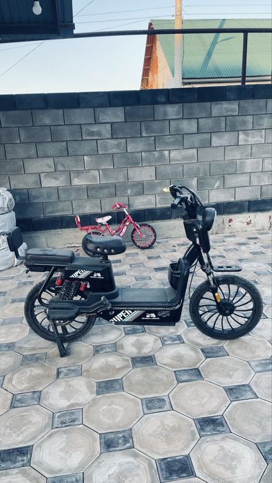 Электронный мопед