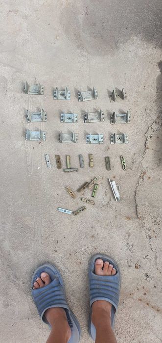 Комплектующие фурнитура для пластиковых рам импосты