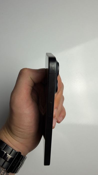 МНОГО ЗАПАЗЕН iPhone 15 Pro 128 GB Black Titanium.