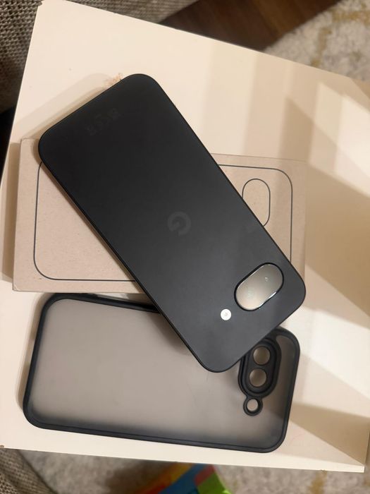 Google pixel 9a aproape nou