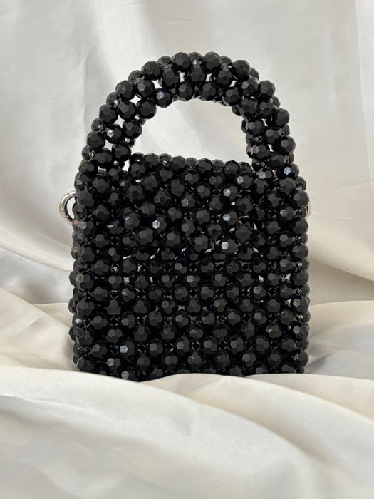 Всяка жена си има право да се глези.