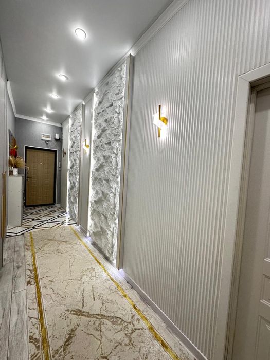Тамаша 4 бөлмелі квартира сатылады.