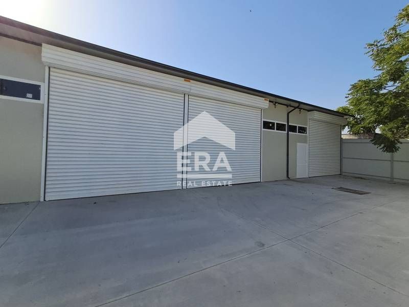 Дава се под наем Промишлена сграда в Варна, Трошево - 220 кв.м за 2000 € - Снимка #2