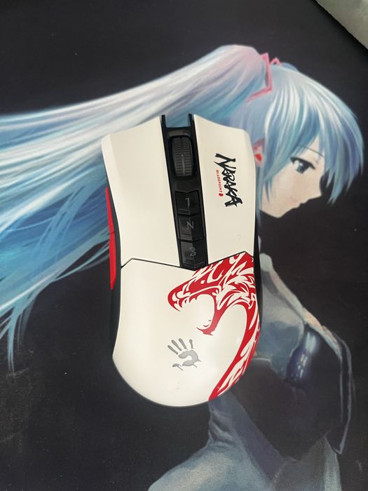 Продам игровую мышь