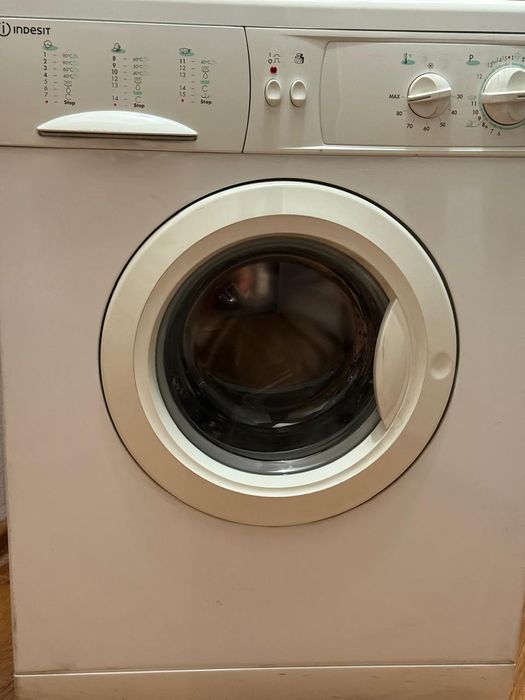 Стиральная машина Indesit