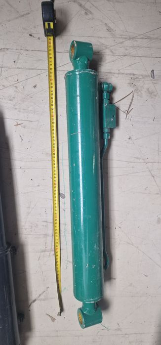 Cilindru hidraulic cupe buldo tractor utilaje agricole preț în funcție