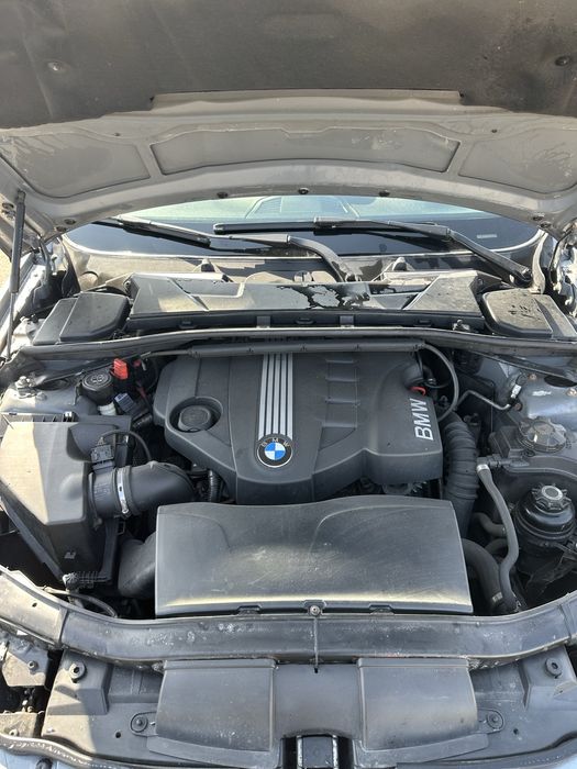 BMW e90 320d xdrive Facelift