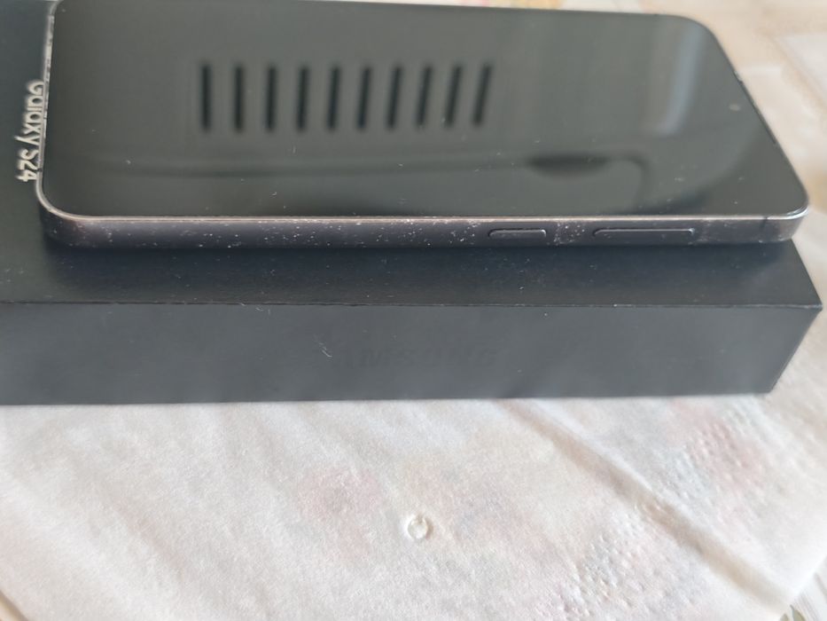 Samsung S24 128gb 8gb ram