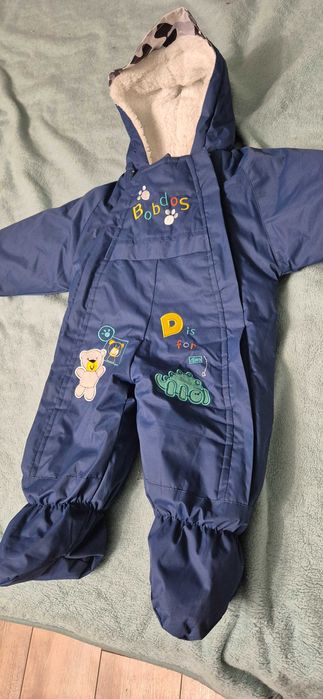 Продам комбинезон зимний