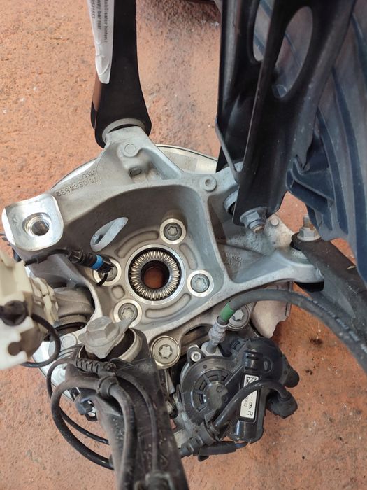 Fuzeta spate Bmw seria 5 G60 G61 0km