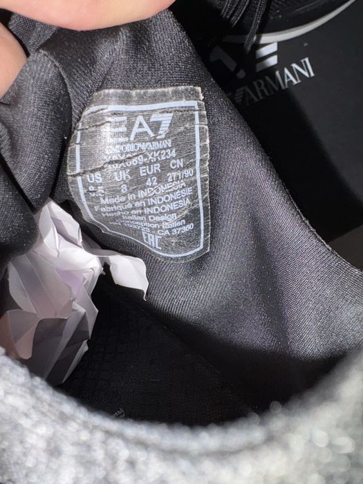 Vând adidași Emporio Armani Altura Black&White EA7