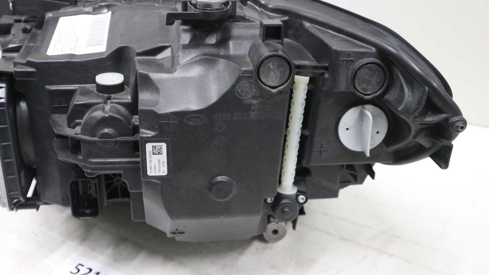 Десен лед фар БМВ Г30/Г31 BMW G30/G31