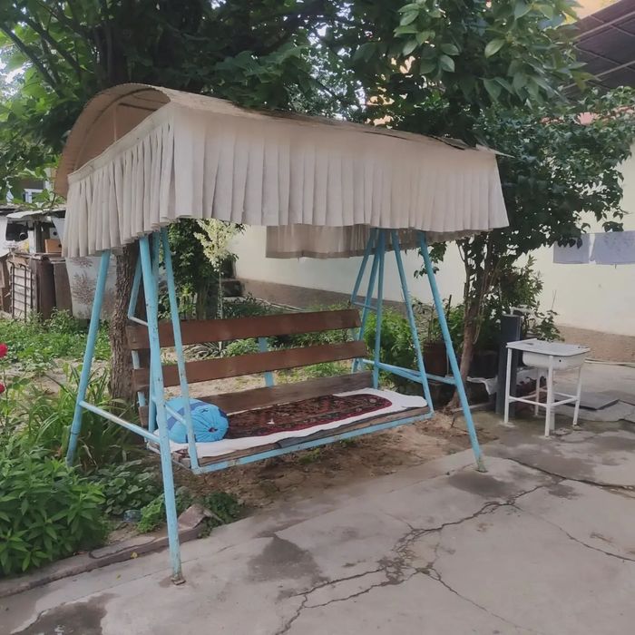 Срочно!!! Продается Орр: Бирлик Саккокий 5,5 соток Фасад 18,5*30