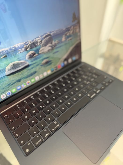 macbook air m3 512 - Laptop-Calculator-Gaming la preț mic | OLX.ro