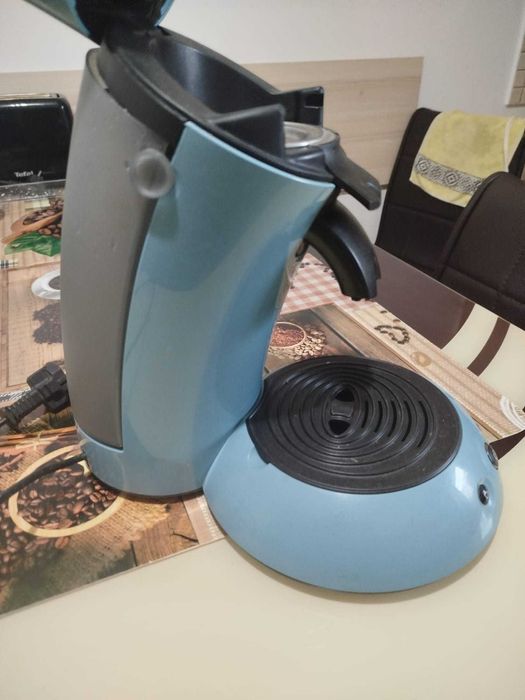 Aparat de cafea Philips si Breville