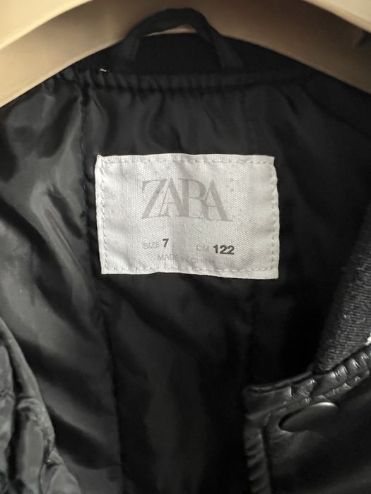 Продаю детскии малчековы вещи под оригенал очен