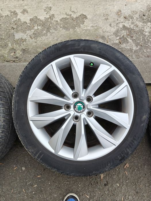 Schimb jante R17 cu R16