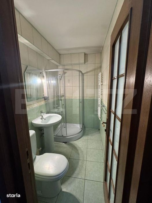 Apartament 2 camere, 46 mp, semidecomandat, zona Ultracentral