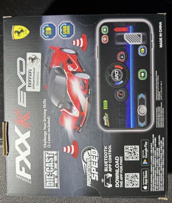 Ferrari FXXK EVO, радио управляем модел