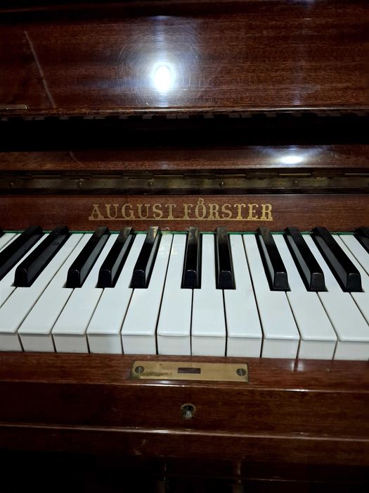 Пианино august forster