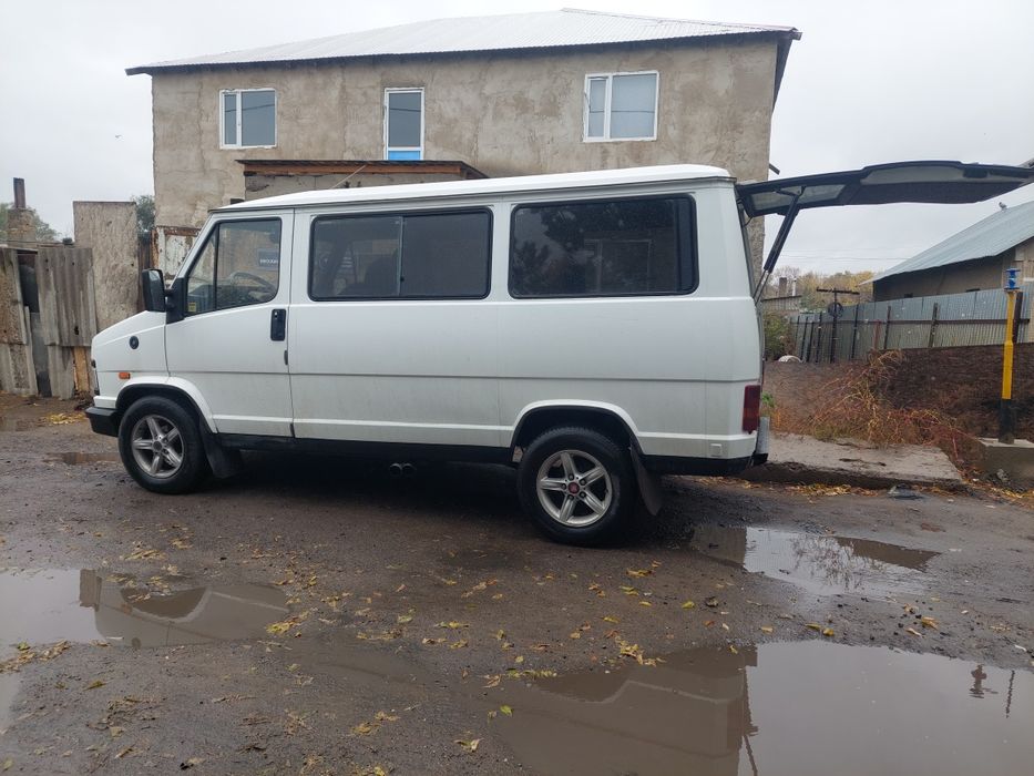 Продаю авто срочно