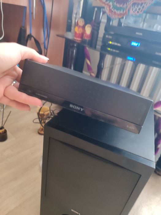 Продам колонки и буфер Sony