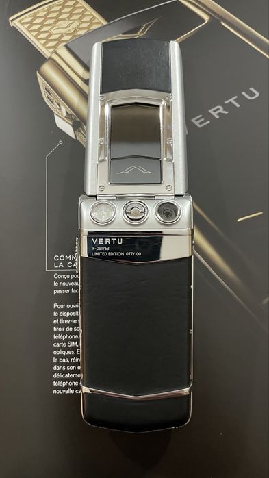 Vertu Ayxta Ceramic Limited Edition  077/100 2021