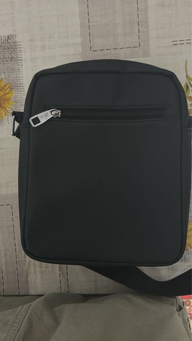 Продам мужскую барсетку