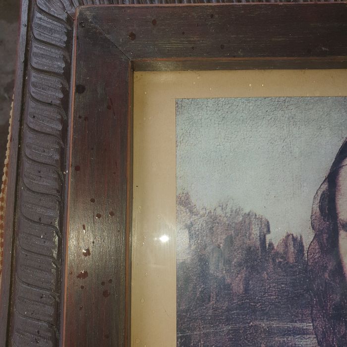 Великолепна,Стара картина