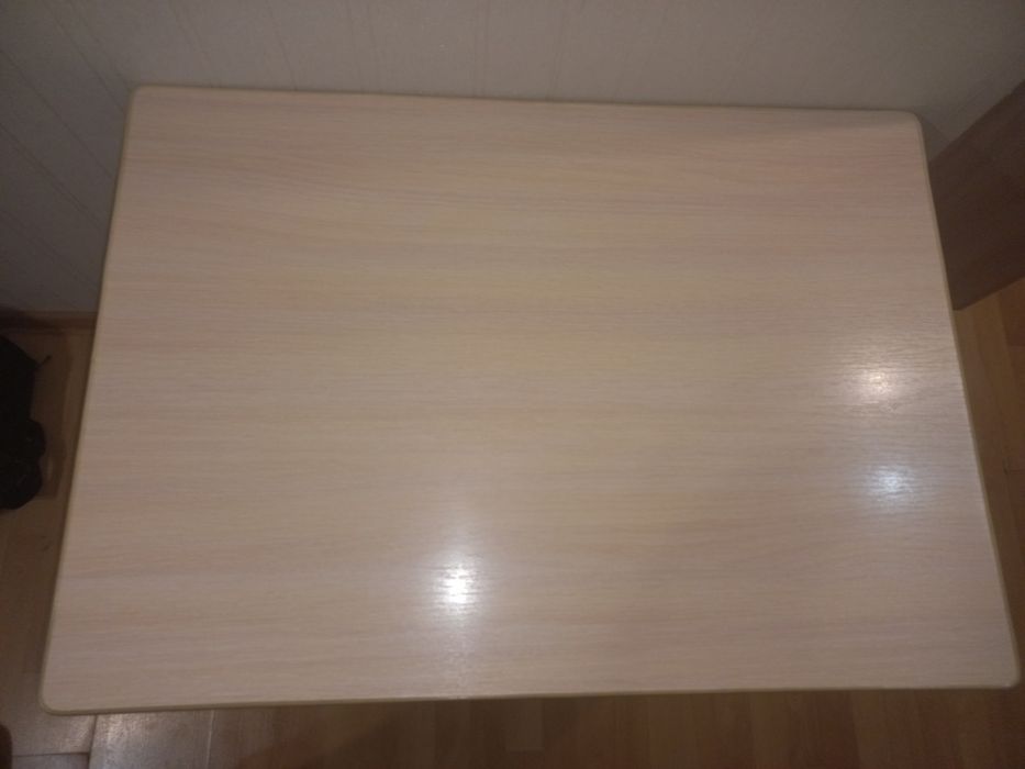 Продам письменный стол