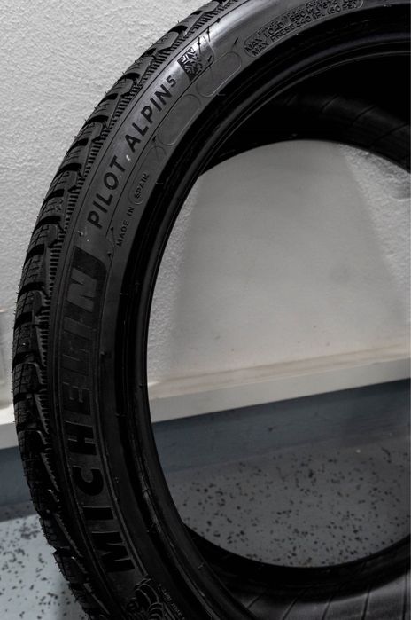 DOT 2025 Anvelope iarna NOI MICHELIN PILOT ALPIN 5 XL 275 35 R20