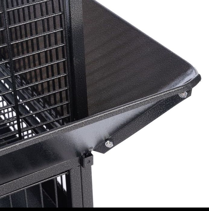 Голяма клетка за малки и големи папагали, птици