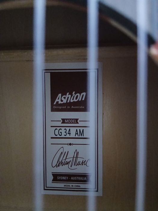 Gitara original sotiladi