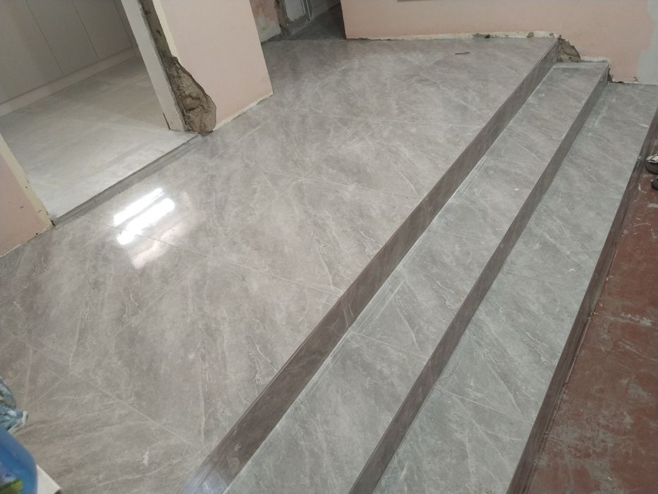 Кафельшик плиточник