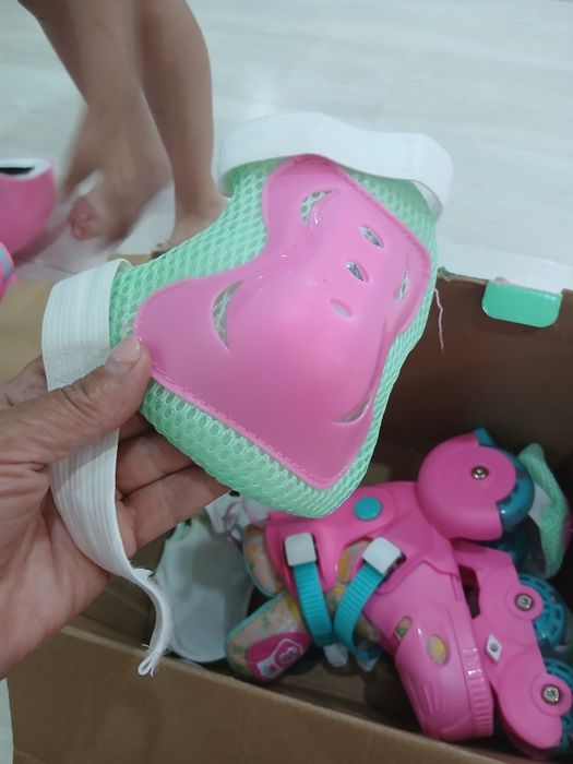 Продам ролики новые