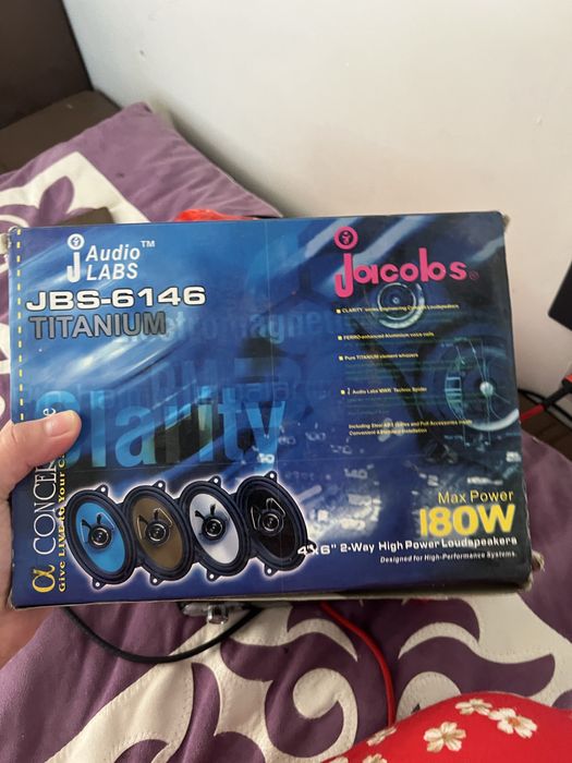 Магнитофон с колонками